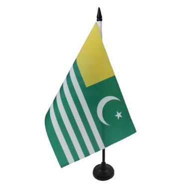 Imagem de Bandeira de mesa AZ Flag Azad Kashmir 5 polegadas x 8 polegadas - Bandeira de mesa de caxemira sem AJK 21 x 14 cm - Bastão de plástico preto e base