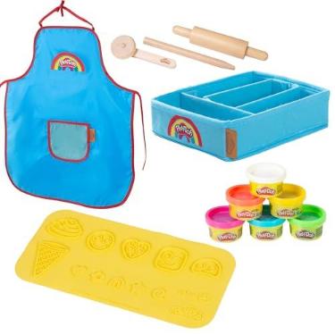 Imagem de roba x Play-Doh Conjunto de brinquedos sustentável - embalado pronto para brincar em caixa de lona, tapete criativo 3D, 6 latas, avental e ferramentas de madeira - presente criativo para crianças a