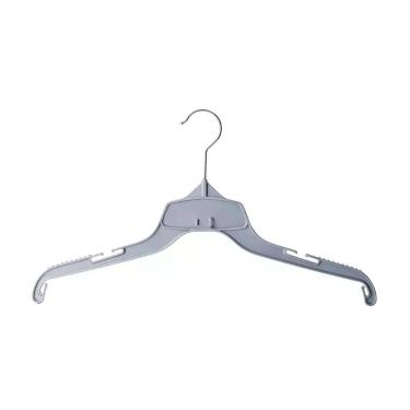 Imagem de Cabide Blusa Adulto 42,5 cm. - 1004 - IOPLAST, Prata, 75 peças