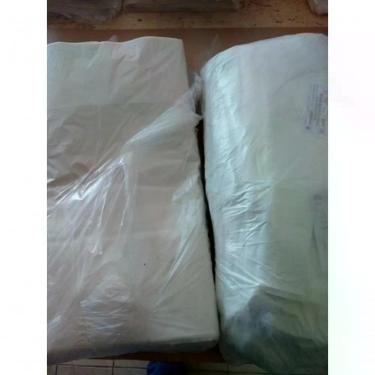 Imagem de Sacola Plástica Reciclada 40x50 Pcte 1 kg para Embalagens Diversas com Material Reforçado em Polietileno de Alta