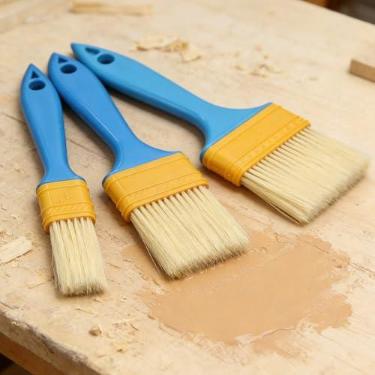 Imagem de Pacote com 3 pincéis (pequeno/médio/grande) - ideal para preparar, pintar e envernizar madeira, paredes