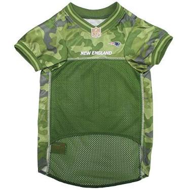 Imagem de Camiseta de camuflagem para cães NFL New England Patriots, pequena. – Camiseta CAMO PET disponível em 5 tamanhos e 32 equipes NFL