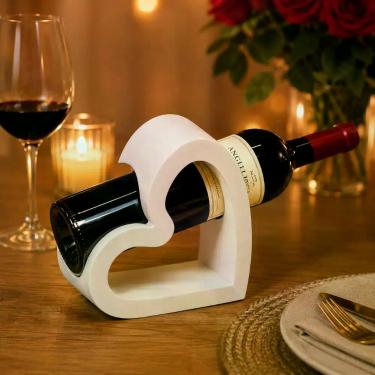 Imagem de Porta Vinho em Formato de Coração Suporte Elegante para Garrafa , Deco