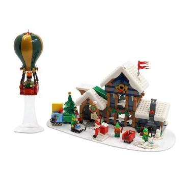 Imagem de Brickcessories Base de exibição compatível com Lego 10339 - Correios do Papai Noel, base acrílica branca de 4,5 mm com tachas, tijolos não incluídos