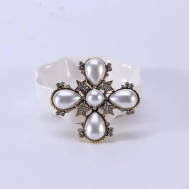 Imagem de Broche de Strass e Pérolas Barrocas Luxuoso para Vestido de Festa e Ca