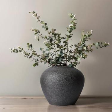 Imagem de Vaso de flores de cerâmica preto fosco de 17,5 cm, vaso de terracota rústico alto para grama de pampa e ramos - Vaso de piso minimalista envelhecido para decoração de casa para sala de estar, entrada