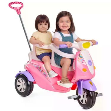 Imagem de Carrinho Passeio E Pedal Triciclo Infantil 2 Lugares Moto Duo Calesita