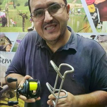Imagem de Carretilha Pesqueiro XP300 11 Rolamentos Max Drag 15KG Lado Manivela Esquerdo com Linha e Suporte de Vara Tambarara