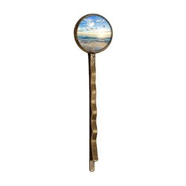 Imagem de Chapéu de metal retrô com desenho de pássaro de praia e areia do oceano
