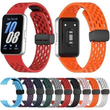 Imagem de Pulseira de relógio compatível com Samsung Galaxy Fit3 estilo furo fivela preta magnética silicone laranja