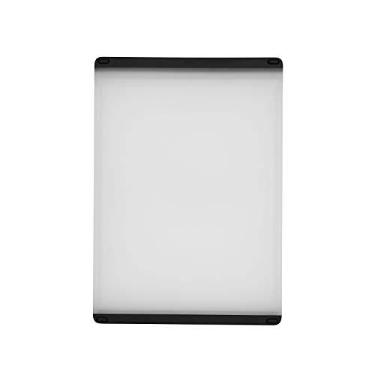 Imagem de OXO Tábua de corte de plástico para uso diário Good Grips