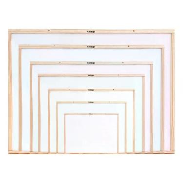 Imagem de Quadro Branco Xalingo Brinquedos com Moldura em Madeira 60x80cm Superfície para Escrita