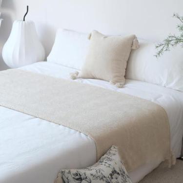 Imagem de Cachecol de cama de hotel, toalha de cama jacquard com borla, cobertor, capa moderna, decoração de cama, protetor macio para quarto de solteiro, tamanho king, bege, 70 x 250 cm para cama de 2,0 m