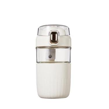 Imagem de Garrafa de água de vidro à prova de vazamento de 560 ml com infusor de chá, manga de silicone e alça de transporte – aberta com uma mão para facilitar a bebida, escritório e viagens (branca)