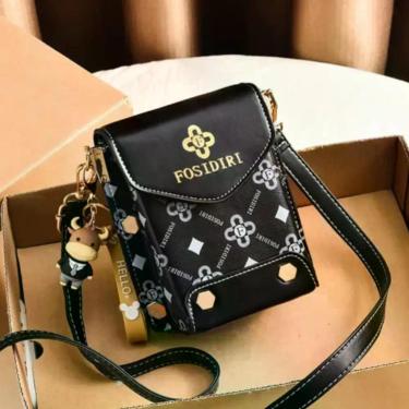Imagem de Mini Bag Feminina Transversal Luxuosa Carteira + Chaveiro - Alwy, Pret
