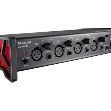 Imagem de Tascam Interface de áudio USB versátil de alta resolução US-4x4HR 4 microfones 4 polegadas/4 saídas para gravação, transmissão, podcasts, escrita