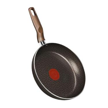 Imagem de Frigideira Rochedo Expert Chocolate 24cm, com Antiaderente Resist 5X, reforçado com Partículas Minerais, Alumínio de Alta Espessura, Base Limpa Fácil e Thermo-Sinal