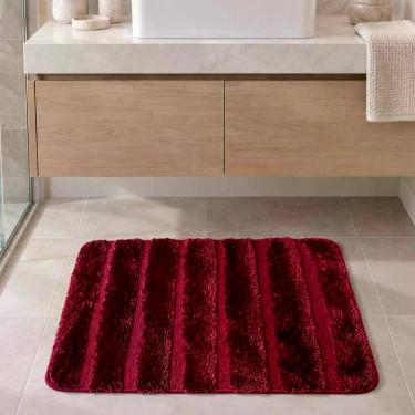 Imagem de Tapete de Banheiro Dublin Poliéster 70x50cm 01 Peça Vermelho Clara Luz Decora