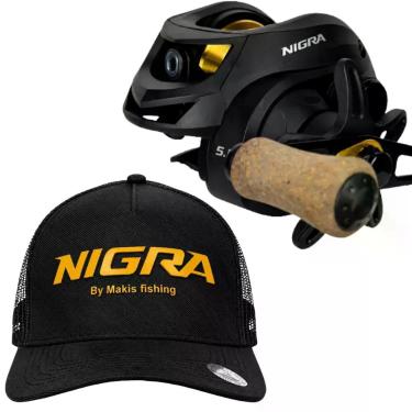 Imagem de Kit Pesca Carretilha Perfil Baixo e Boné Trucker Nigra Lado da Manivel