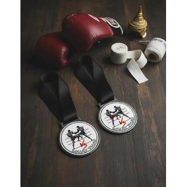 Imagem de Kit 15 Medalhas Para Muay Thai de Torneio de Luta Campeão Artes Marciais 50mm Com Fita Preta