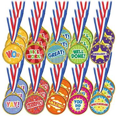 Imagem de Whaline 50 peças medalhas vencedoras medalhas de prêmio de plástico medalha motivacional com fita de pescoço recompensa esportiva medalha de recompensa inspiradora para estudantes jogos de reuniões esportivas lembranças de atividades escolares