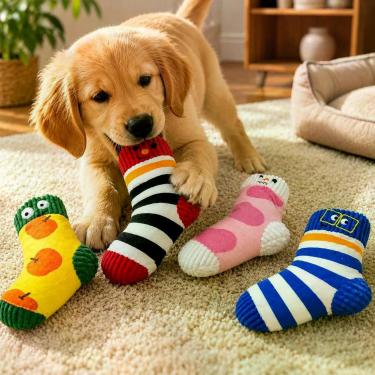Imagem de Brinquedo Pet Meia Pelúcia com Apito 22cm Polipropileno e Poliéster para Cães e Gatos