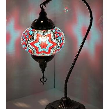 Imagem de GOGERS Luminária Turca Marroquina Com Pescoço De Cisne, Feita À Mão, Em Vidro Mosaico Colorido, Abajur Vintage, Estilo Boêmio Tiffany, Iluminação Noturna Para Quarto E Sala Estar (Azul Vermelho)