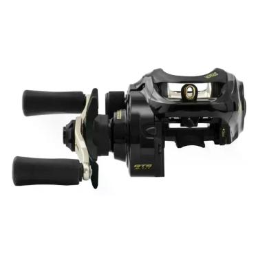 Imagem de Carretilha Pesca Marine Sports Versus 12000 Gts Cor Preto Lado Da Mani