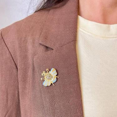 Imagem de Broche Abelha Dourada Esmaltada com Strass - Camila Vanni