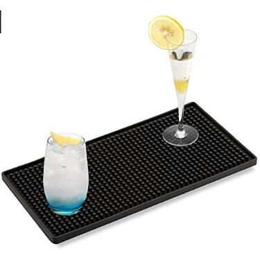 Imagem de Tapete Escorredor De Louça Porta Pratos Copos - 30x15cm | Tapete escorredor compacto de 30 x 15 cm, ideal para apoiar copos, pratos, talheres e pequenos utensílios.