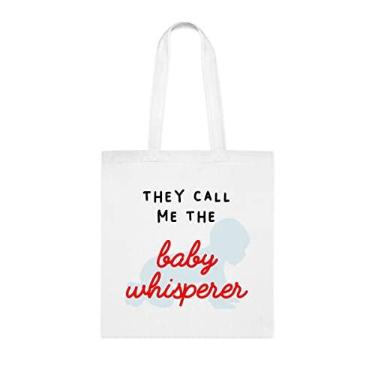 Imagem de They Call Me The Baby Whisperer, sacola divertida, bolsa de ombro, bolsas reutilizáveis, cesta de Natal de aniversário, ideia de presente, Branco