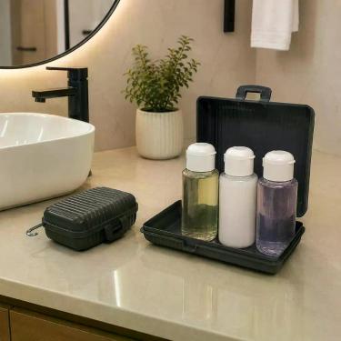 Imagem de Kit Viagem 2 Peças Saboneteira e Estojo com Frasco 100ml com Trava Cin