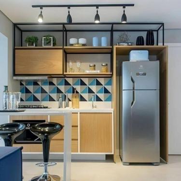 Imagem de Adesivo Vinil Prata Inox Envelopar Geladeira Fogão 2m x 60cm - BG Ades