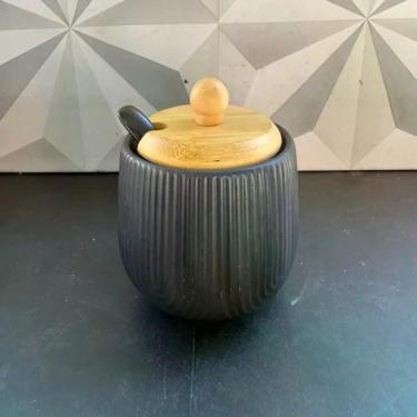 Imagem de Açucareiro de vidro preto com colher e tampa de inox porta açúcar óasi