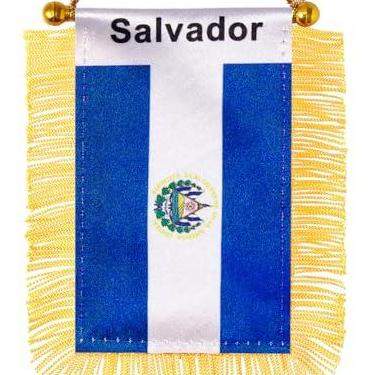 Imagem de JBSJBS Bandeira suspensa de El Salvador mini bandeiras pequenas de janela de carro de salvadorenhos banners decoração de espelho retrovisor bandeiras de El Salvador com ventosa com franjas douradas