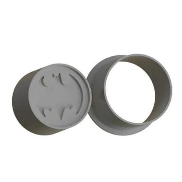 Imagem de Ejetor Modelador Para Doces BATMAN Brigadeiros Docinhos Massa Biscuit 