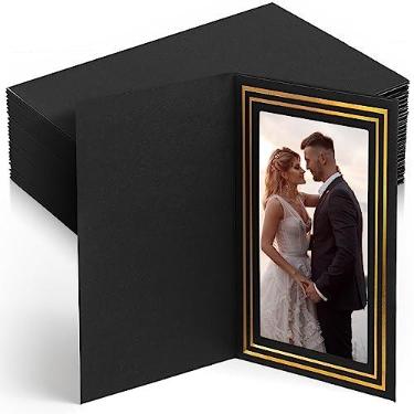 Imagem de Pacote com 150 pastas para fotos, porta-retrato de papelão, porta-notas, pastas de papelão, cartões de felicitações, inserções de fotos para retratos Natal, casamento, formatura (preto e dourado, 10 x 15 cm)