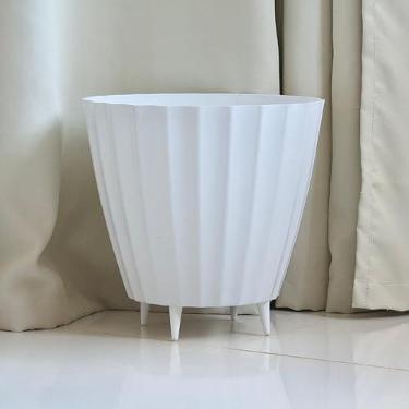Imagem de Vaso de Plantas e Flores Grande Bojo Cacau com Pé Injetado 30x35 Liso Polido Luxo (Branco)