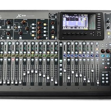 Imagem de Behringer X32 Mesa de Som Digital com 40 canais