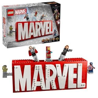 Imagem de LEGO Super Heroes Marvel Logo e Minifiguras da Marvel 76313 (931 Peças)