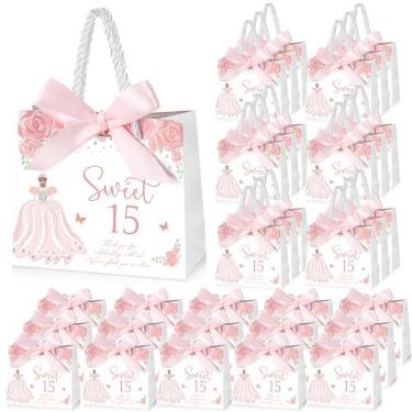 Imagem de Skyygemm 50 conjuntos de sacolas de presente de quinze anos com alças lembrancinhas de festa de quinze anos para convidados pequena bolsa de doces com fita de laço decoração doce 15 lembrancinhas de