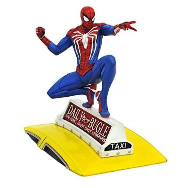 Imagem de DIAMOND SELECT TOYS Marvel Gallery: Spider-Man on Taxi (Playstation 4 Version) PVC Figure, Multicolor, 9 inches